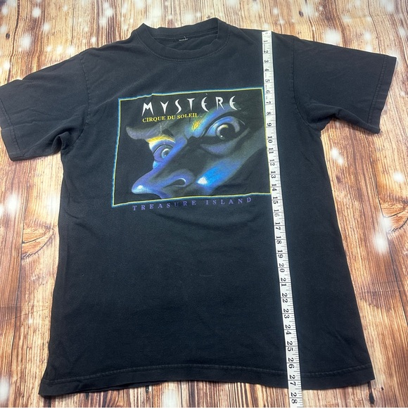 Vintage Mystere Cirque du Soleil Treasure Island T- Shirt - Picture 7 of 9
